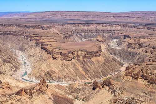 Viajar a /images/places/fish-river-canyon-land.jpg