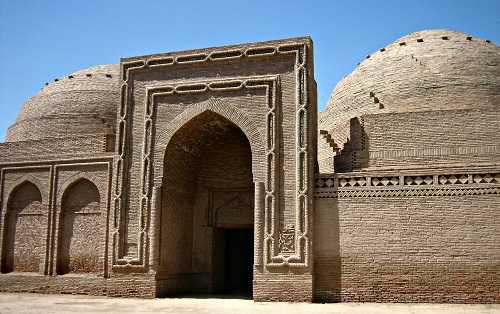 Viajar a /images/places/shahrtuz.jpg