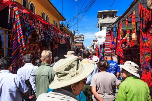 Viajar a /images/places/chichicastenango.jpg