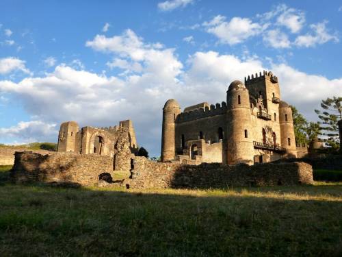 Viajar a /images/places/gondar.jpg