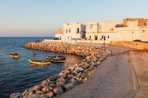 Viajar a /images/places/mahdia-tunisia.jpg