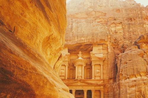 Viajar a /images/places/petra.jpg