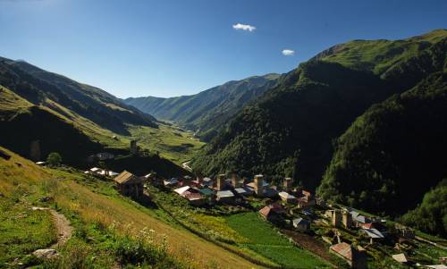Viajar a /images/places/upper-svaneti.jpg